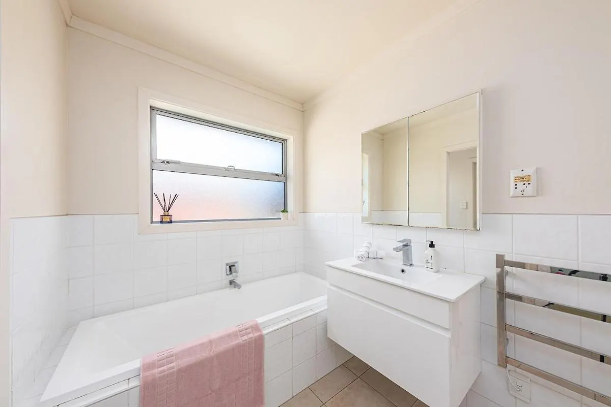 Semesterbostad Spacious And Tranquil 4 Bed House Near Uc Christchurch
